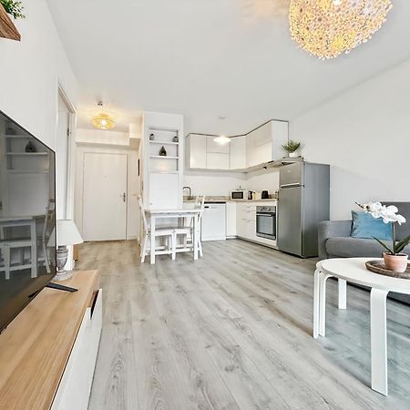 Sunny Suite Disneyland Paris - Rentaway Bnb Montévrain Exteriör bild